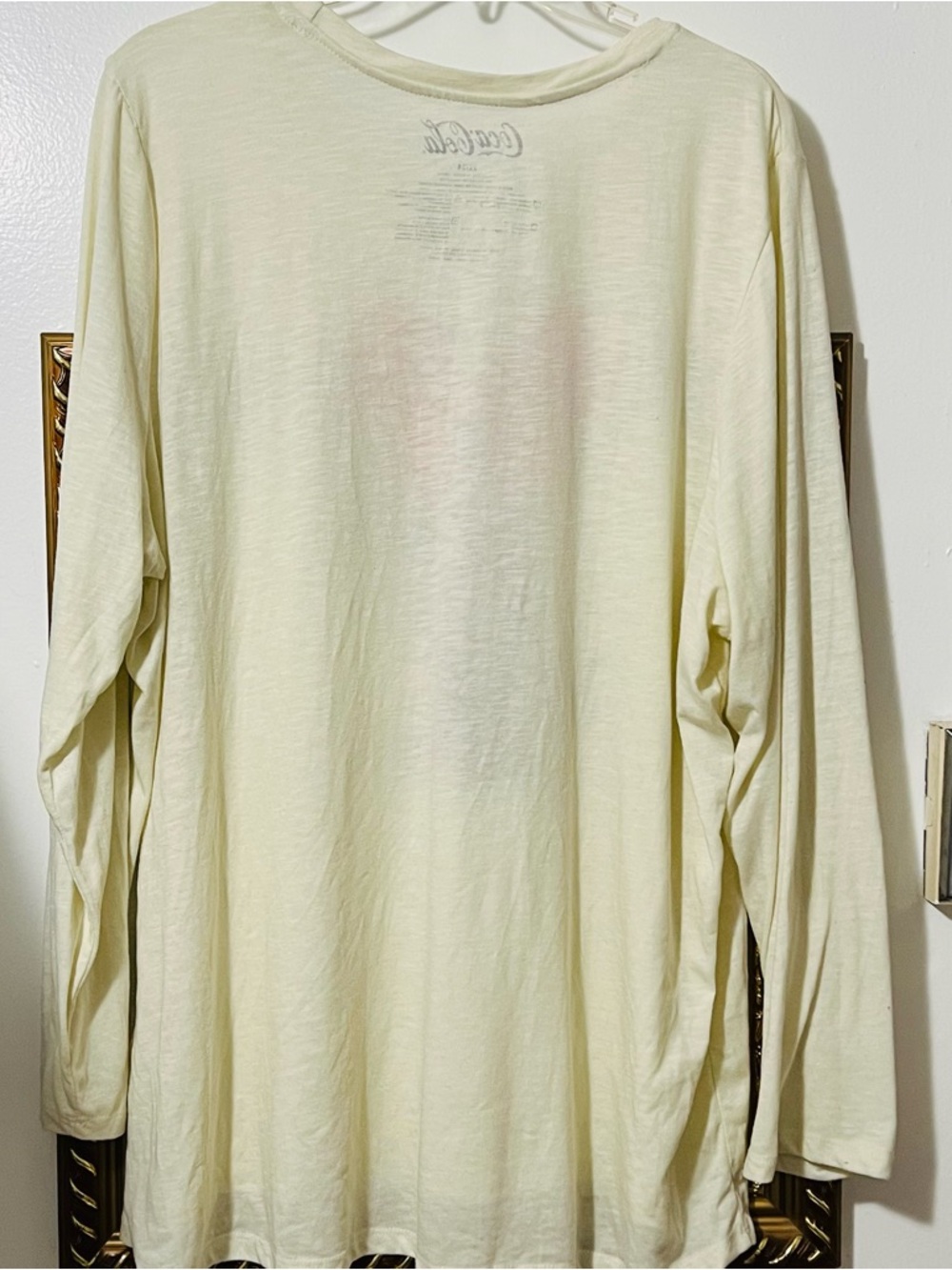 NWOT Coca Cola Cream Long Sleeve Tee with shimmer Pink Bow Bottle Graphic - Picture 6 of 7
